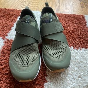 Tiem barely used clip ins for spinning and biking